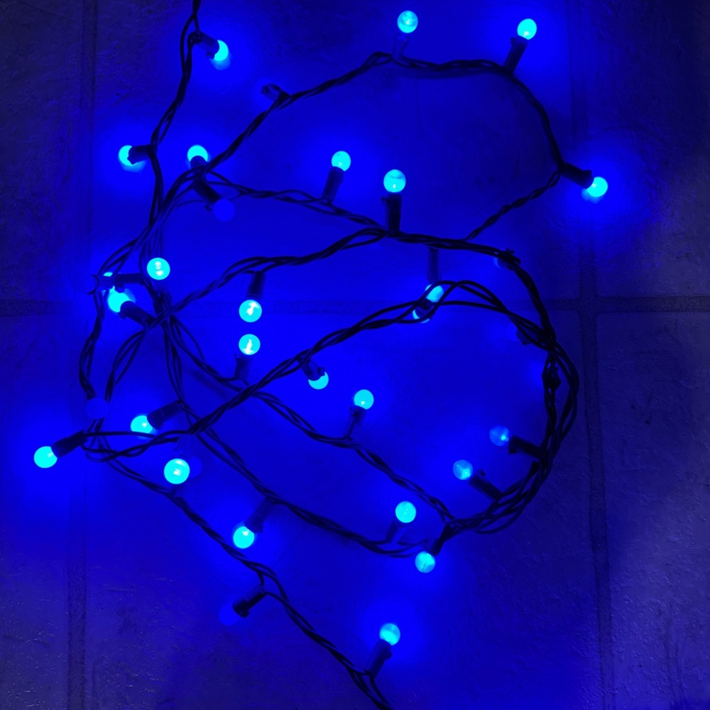 Christmas String Lights 50ct LED Blue Smooth Sphere with Green Wire